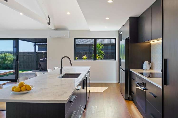 48 Anderson Park Drive Waikanae_14