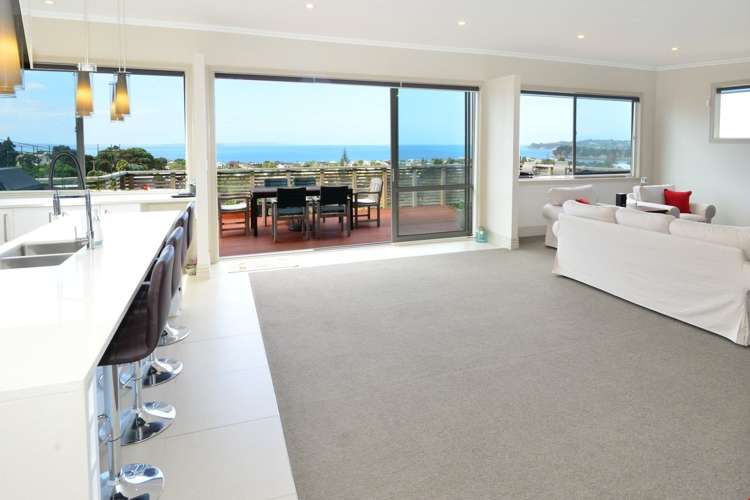 39 Elliston Crescent Stanmore Bay_4