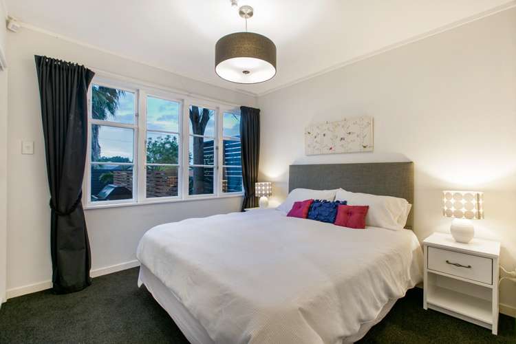 6 Houpara Street One Tree Hill_9