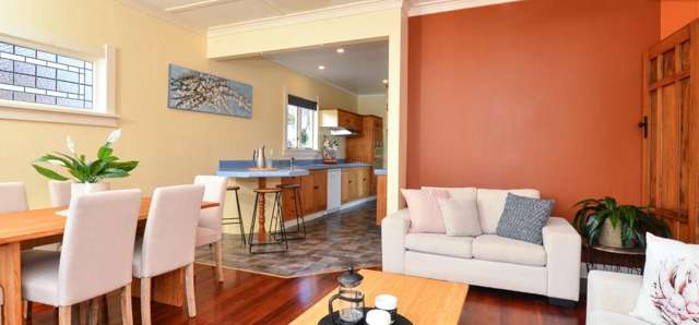 24 Te Aroha Street Hamilton East_4