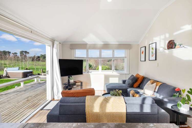 300 Kingseat Road Kingseat_11