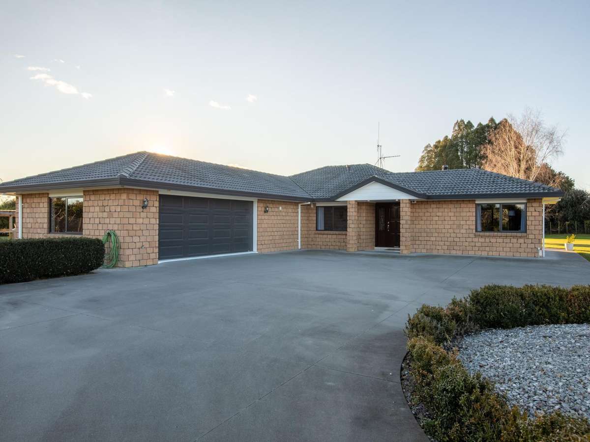 97 Woodcock Road_2
