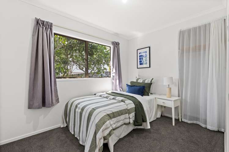 53a Moffat Road Red Beach_17