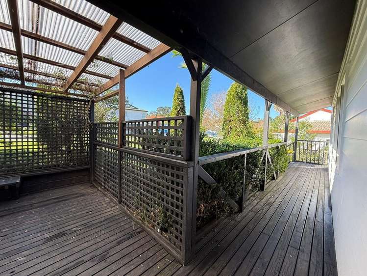 10 Rook Place Unsworth Heights_13