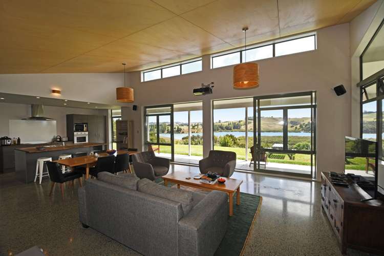 107 Jumna Road Maungaturoto_21