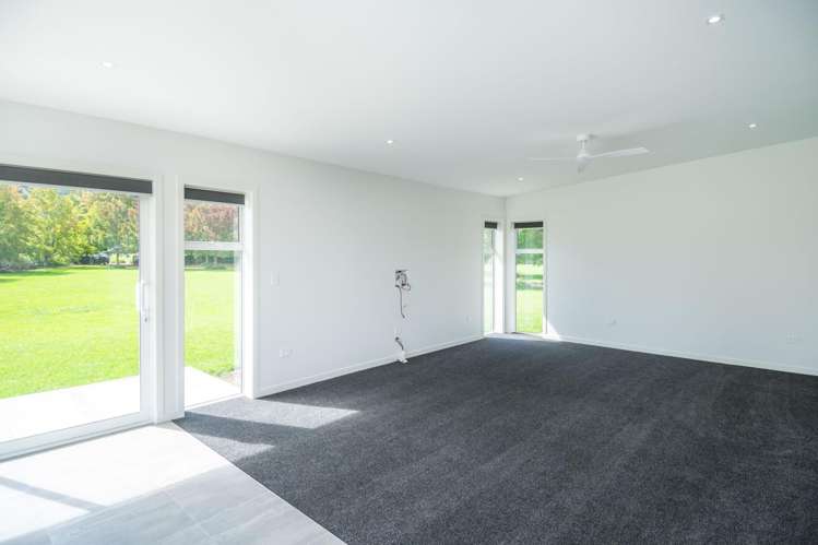 32 Royd Road West Gisborne_9