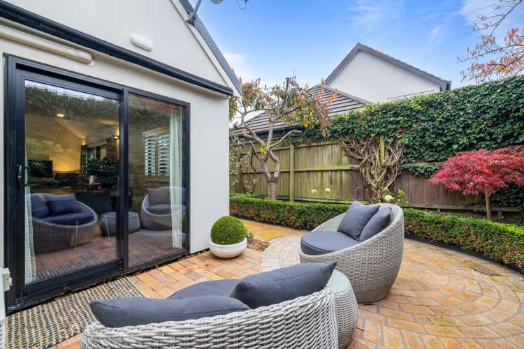 1/166 Rossall Street Merivale_18