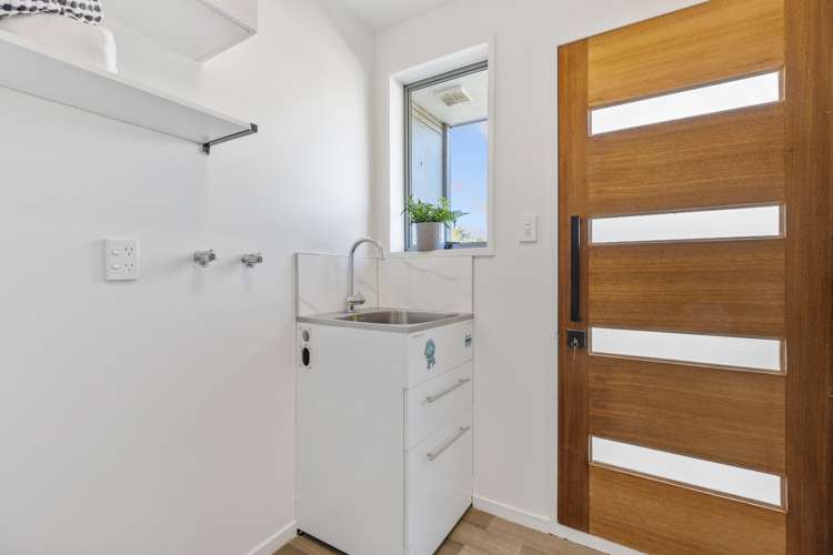 86 Dunbarton Street Redwood_13