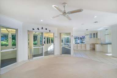 12 Kenneth Avenue_2