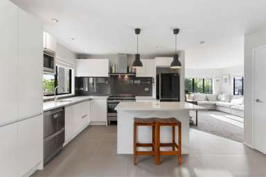17 Burns Avenue_4