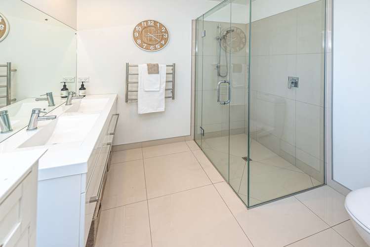 16 Egmont Street Patea_10