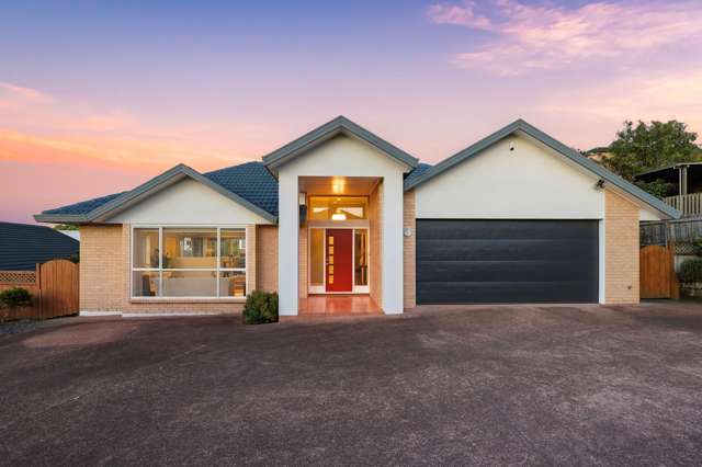 Somerville Brick & Tile Family Home on 819sqm