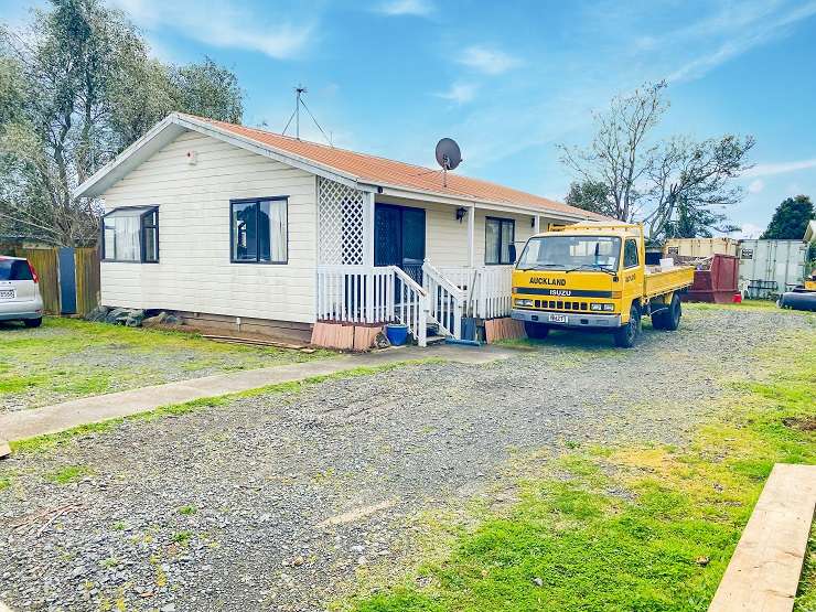 South Auckland house sale