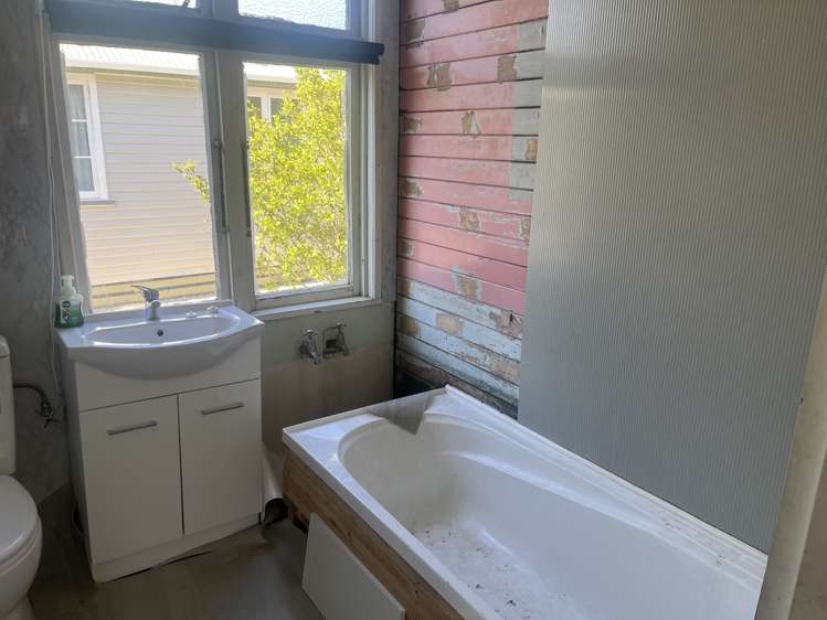 64 Domett Street Westport_10