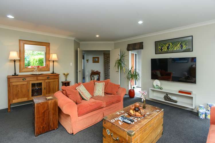 12 Anna Lane Raureka_8