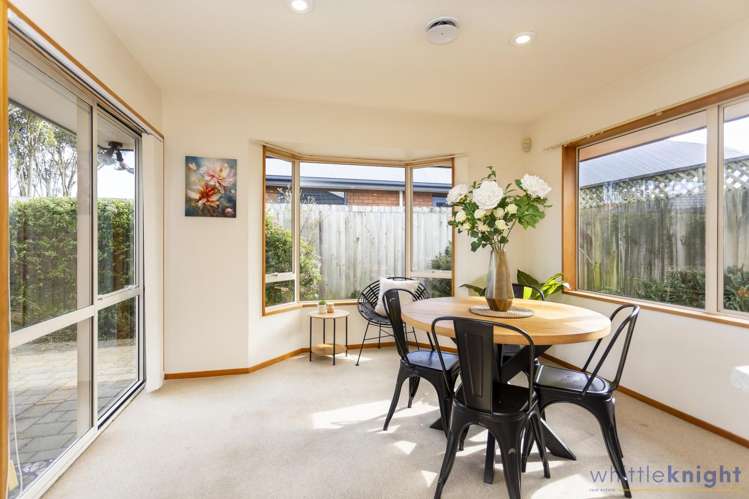 2/3 Lantern Lane Halswell_13