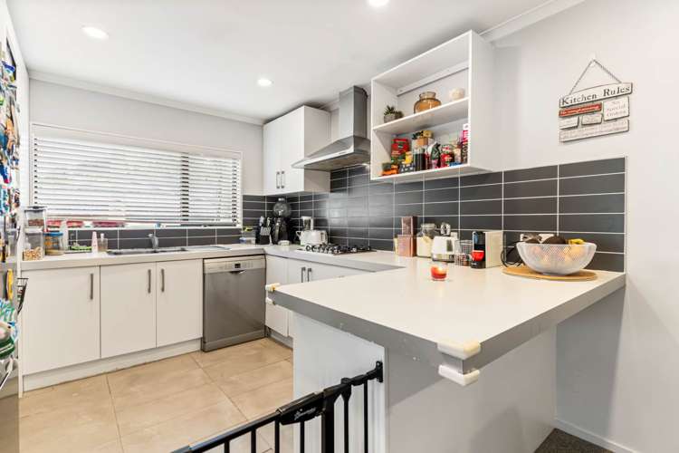 69 Rosier Road Glen Eden_9