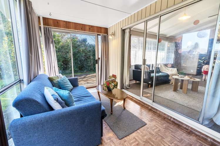 21 Clyde Street Utuhina_11