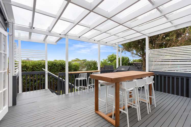 83 Golf Road New Lynn_18