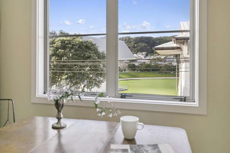 29/4 Sussex Street Mount Cook_2