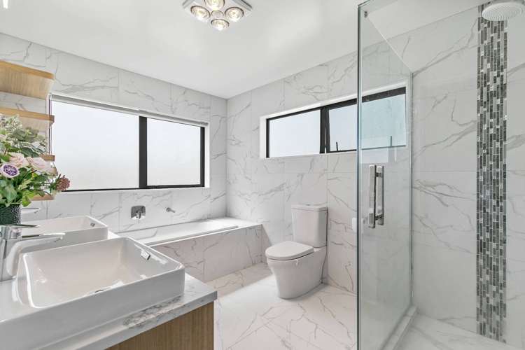 4 Drumconnell Drive Flat Bush_10