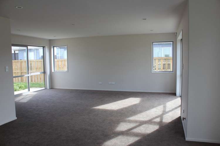 12 Pipipi Crescent Takanini_2