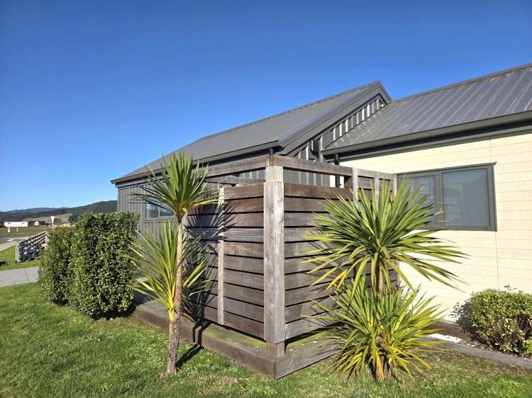 2 Motutere Drive Matarangi_17