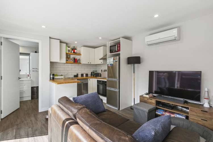 4 Glendavar Street Berhampore_16