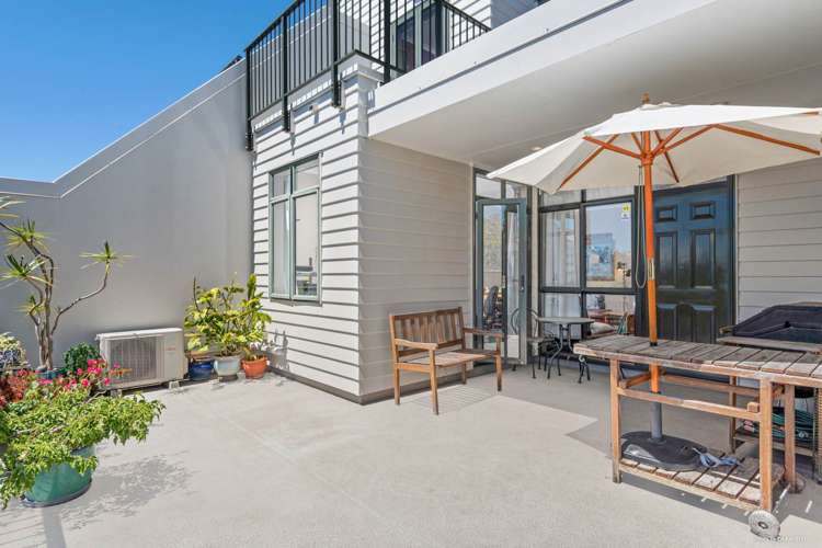 17/1 Ambrico Place New Lynn_3