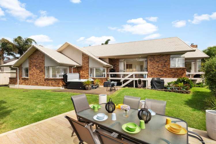 10 Lough Bourne Drive_0