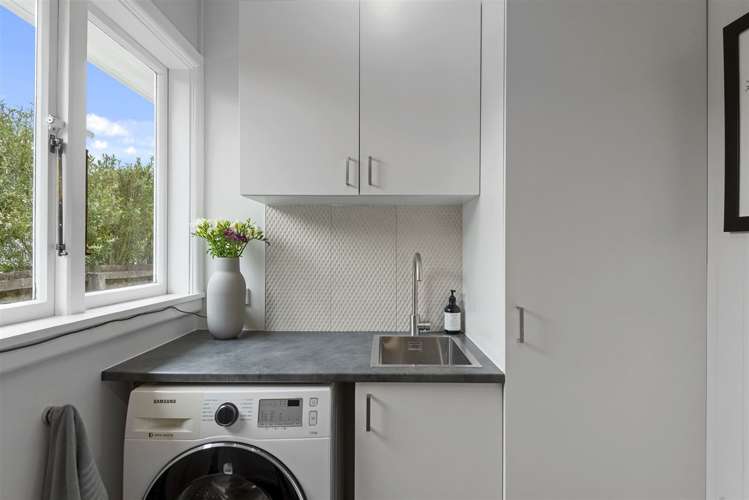 85 Brookside Terrace Bryndwr_16