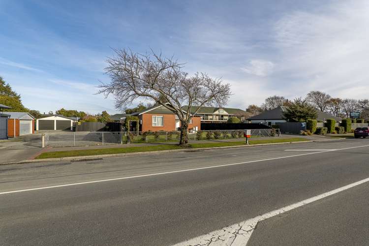 21 South Terrace Darfield_16