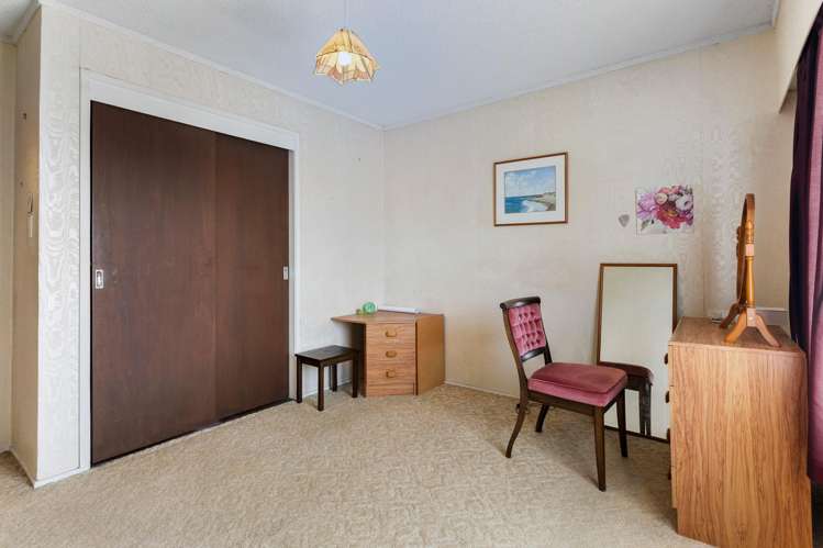 2/4 Dalwhinnie Parade Highland Park_9