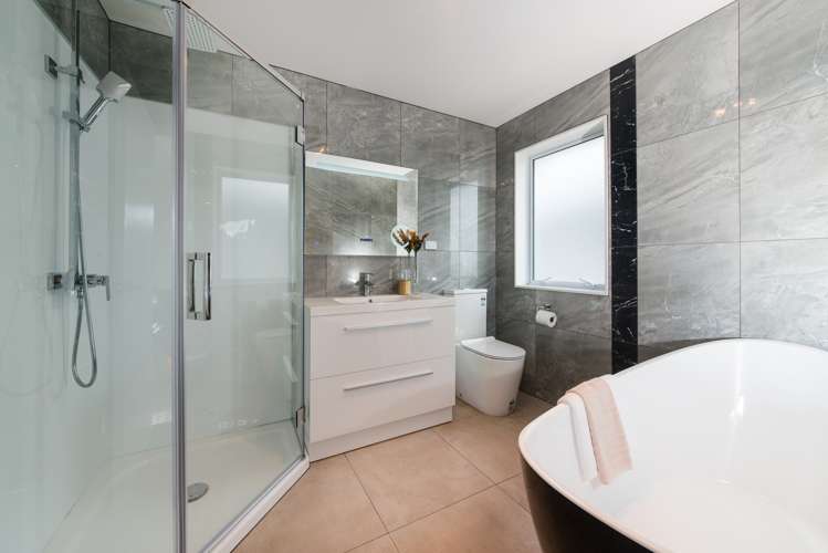 4 Ti Kouka Place Te Atatu Peninsula_15