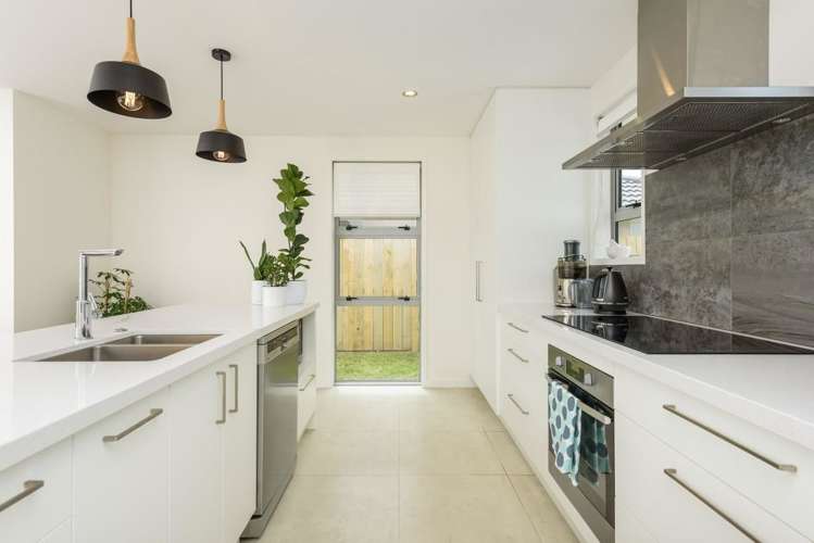 8 Batty Street Papamoa_1