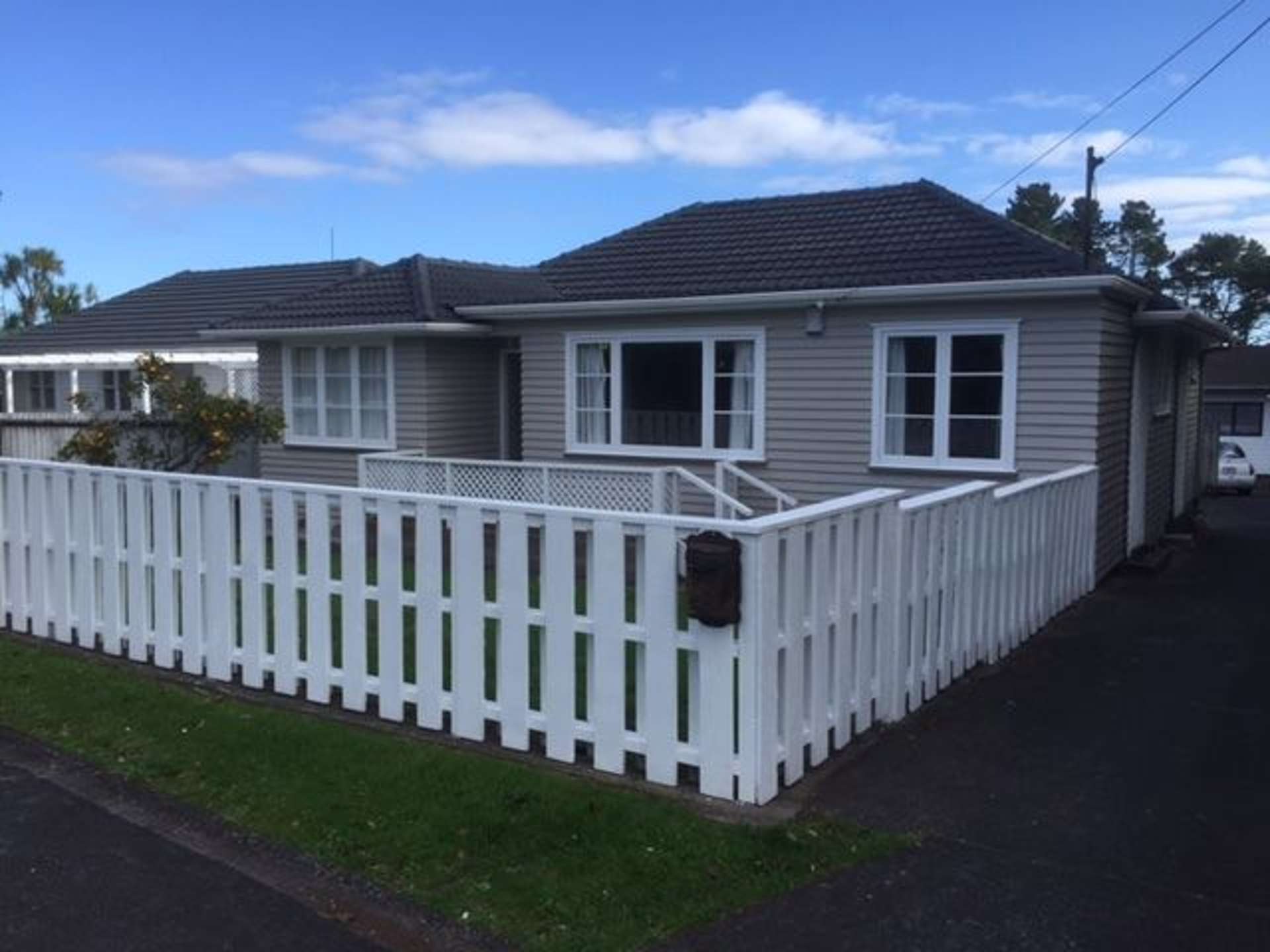 1/54 Gloria Avenue Te Atatu Peninsula_0