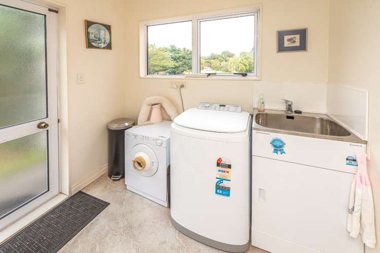 9 Norfolk Drive Otamatea_5