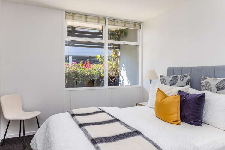 3/9 Don Croot Street Morningside_11