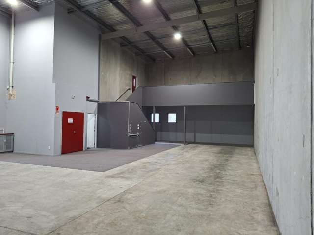 2/11 Paul Matthews Road Rosedale_2