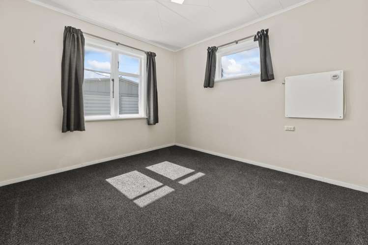 11 Hereford Street Levin_10