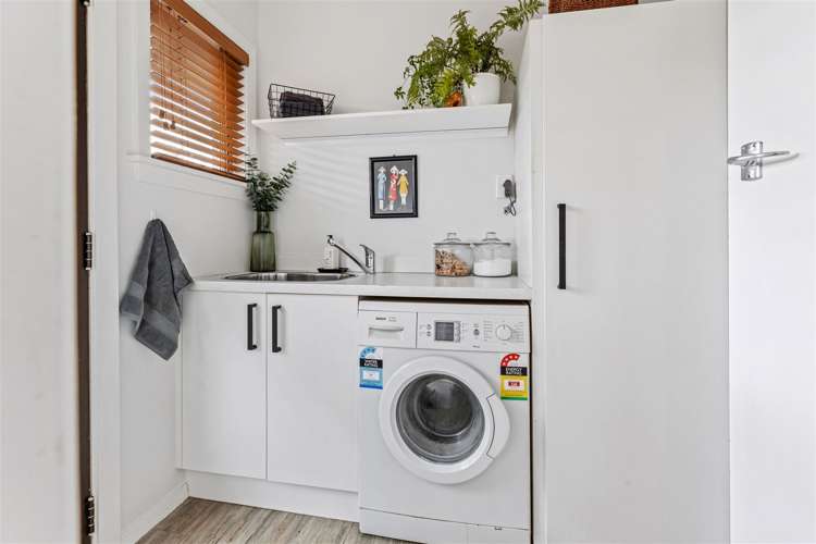 10 West-Watson Avenue Hillmorton_14