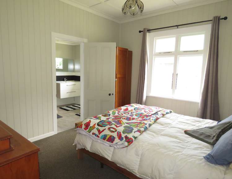 58 Trennery Street Reefton_5