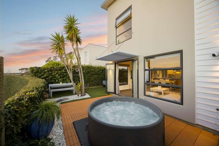 16/40 Scarlet Oak Drive_0