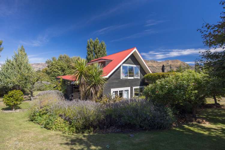 270 Beacon Point Road Wanaka_23