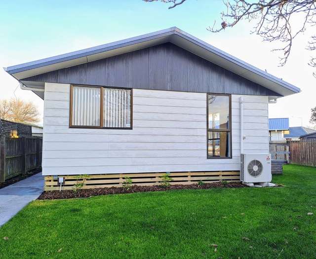 Comfy 3 Bedroom Home with Garden