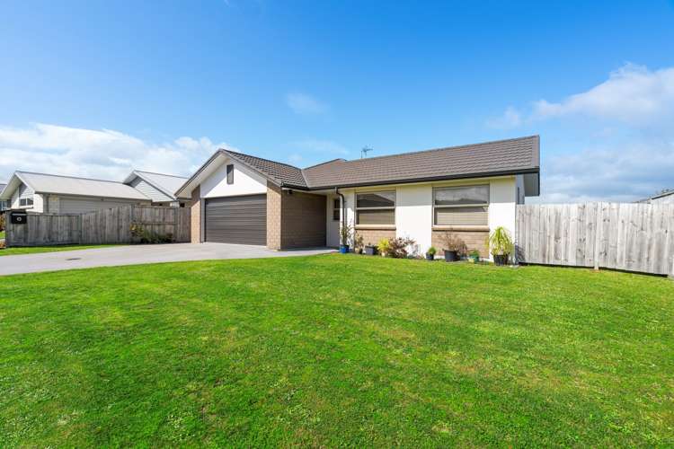 6 Okataina Street Pyes Pa_4