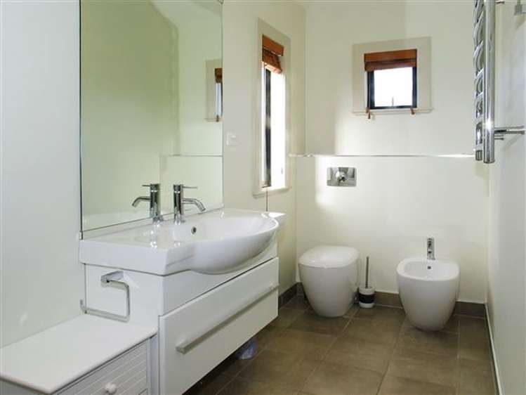 16 Kahurangi Heights Aotea_13