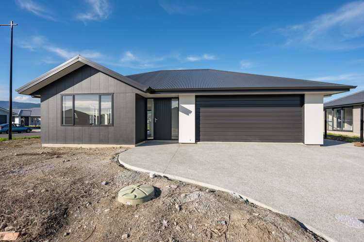 1 Lampton Street Richmond_15