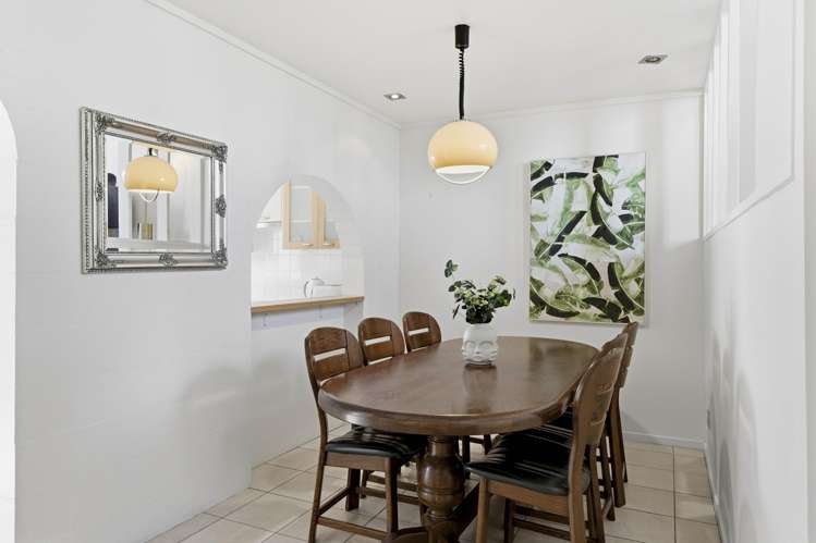 56a Bassett Road Remuera_12