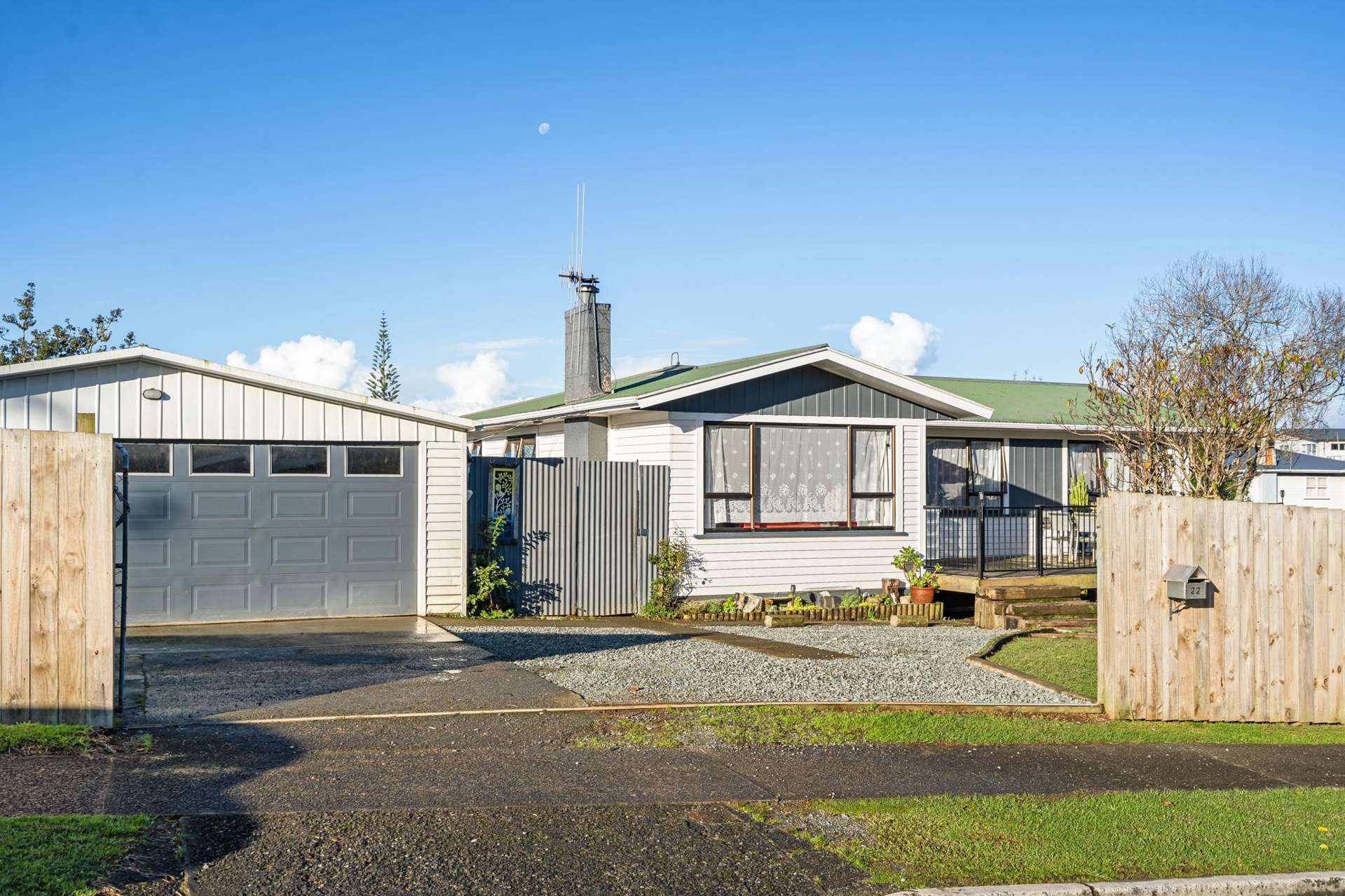 22 Manapouri Street Tikipunga_0